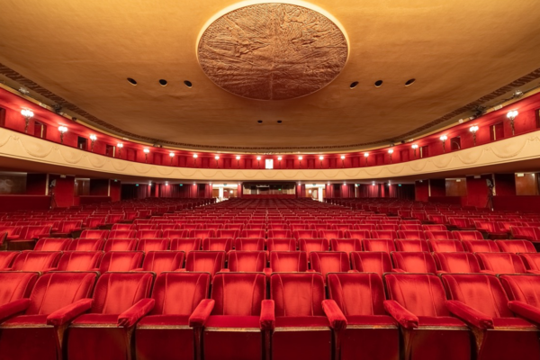 Teatro Manzoni Milano - Sala Teatrale Teatro Manzoni Milano - Sala Teatrale
