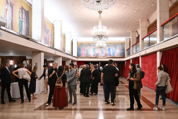 Foyer Teatro Manzoni Foyer Teatro Manzoni
