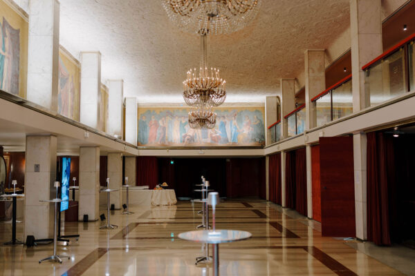 Foyer Teatro Manzoni Foyer Teatro Manzoni